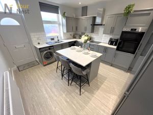 Photo 22- click for photo gallery